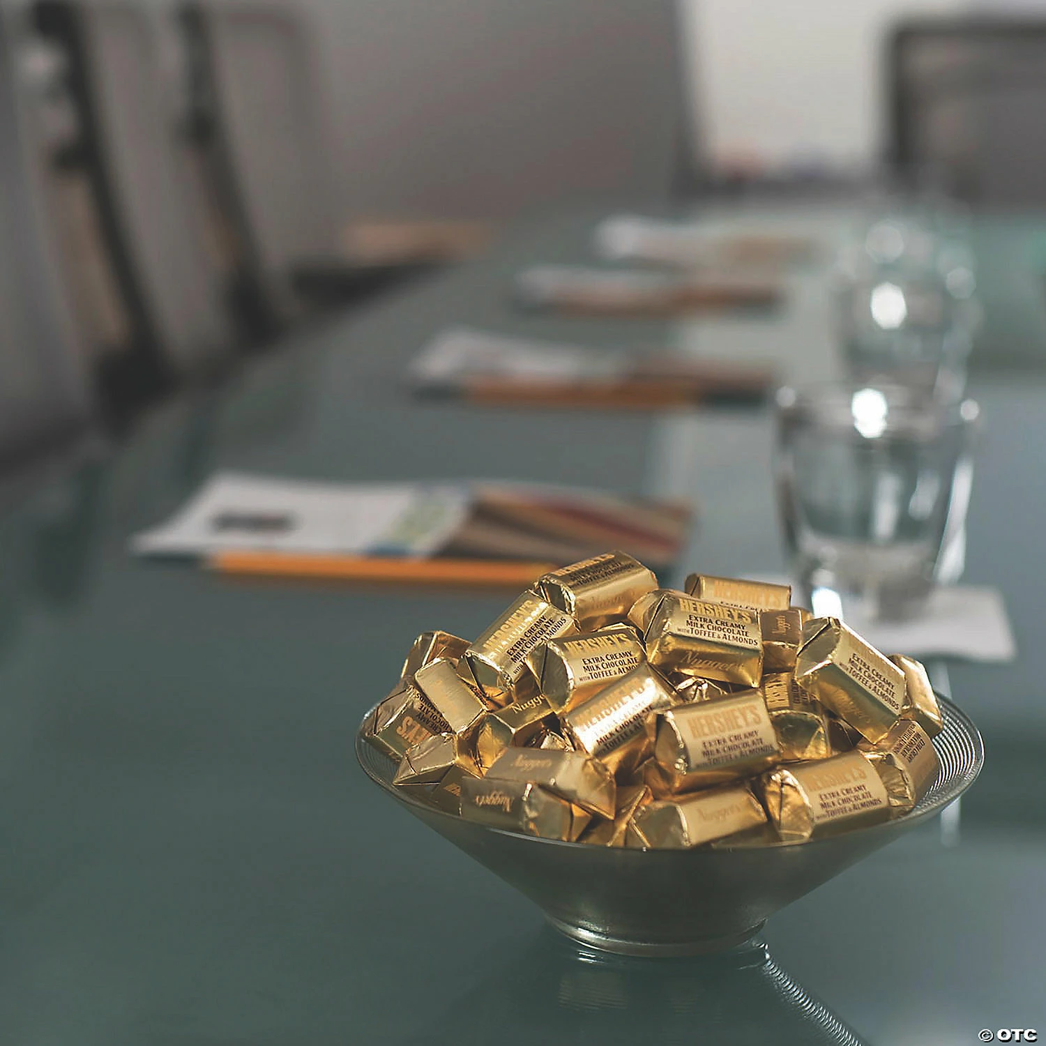 Buy ❤️ HERSHEY'S NUGGETS Milk Chocolate with Toffee and Almonds - 60oz bag 🥰 4 Buy ❤️ HERSHEY'S NUGGETS Milk Chocolate with Toffee and Almonds - 60oz bag 🥰 - Image 4